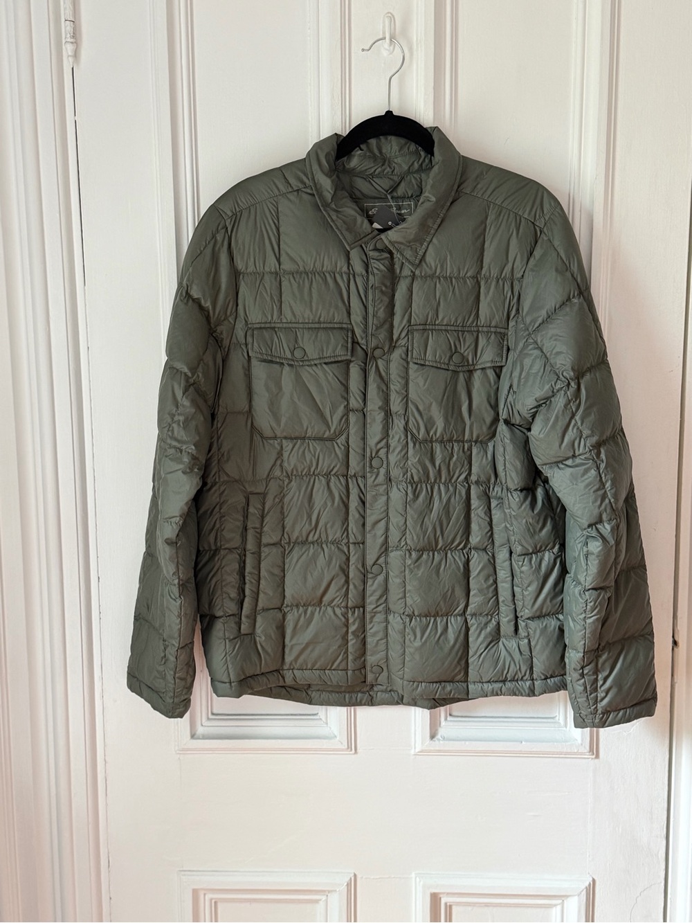 Men’s NWT Eddie Bauer Cirruslite Down Jacket Collection Size Medium
